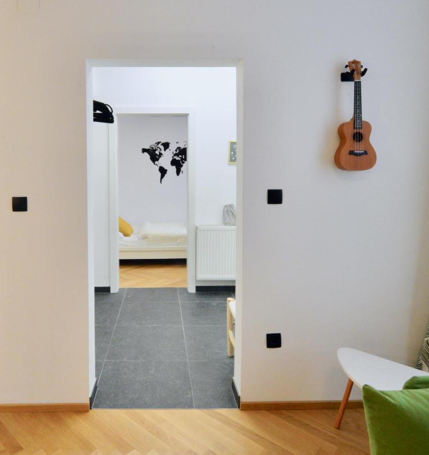 Apartament Modern Flat With Parking Space Wiedeń Zewnętrze zdjęcie