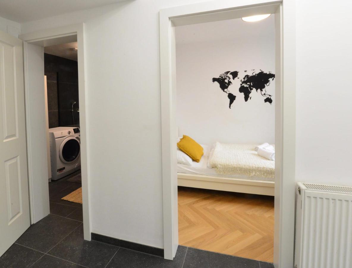 Apartament Modern Flat With Parking Space Wiedeń Zewnętrze zdjęcie